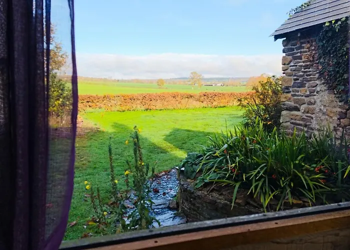 Vakantiehuis Le De Maddie - Charme, Calme Et Authenticite